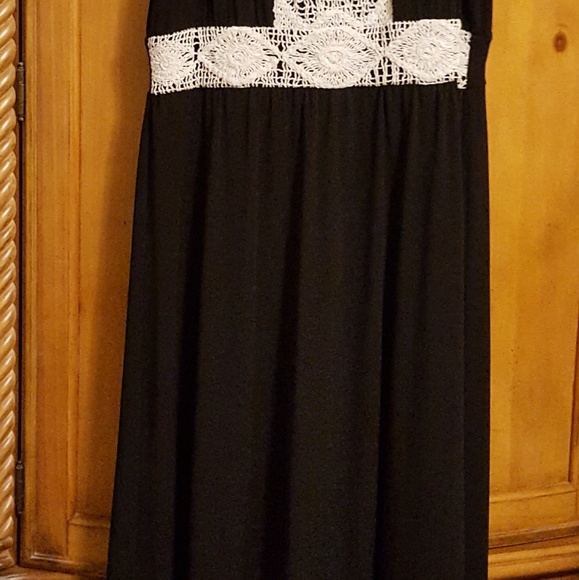 Hi/low Dress, long in back, midi front! - Picture 2 of 4